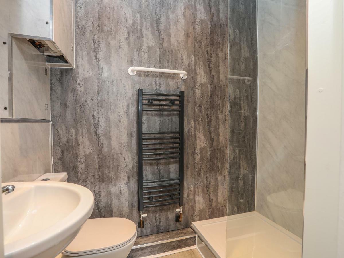 Apartament Gadlys House - Waters Edge Beaumaris Zewnętrze zdjęcie