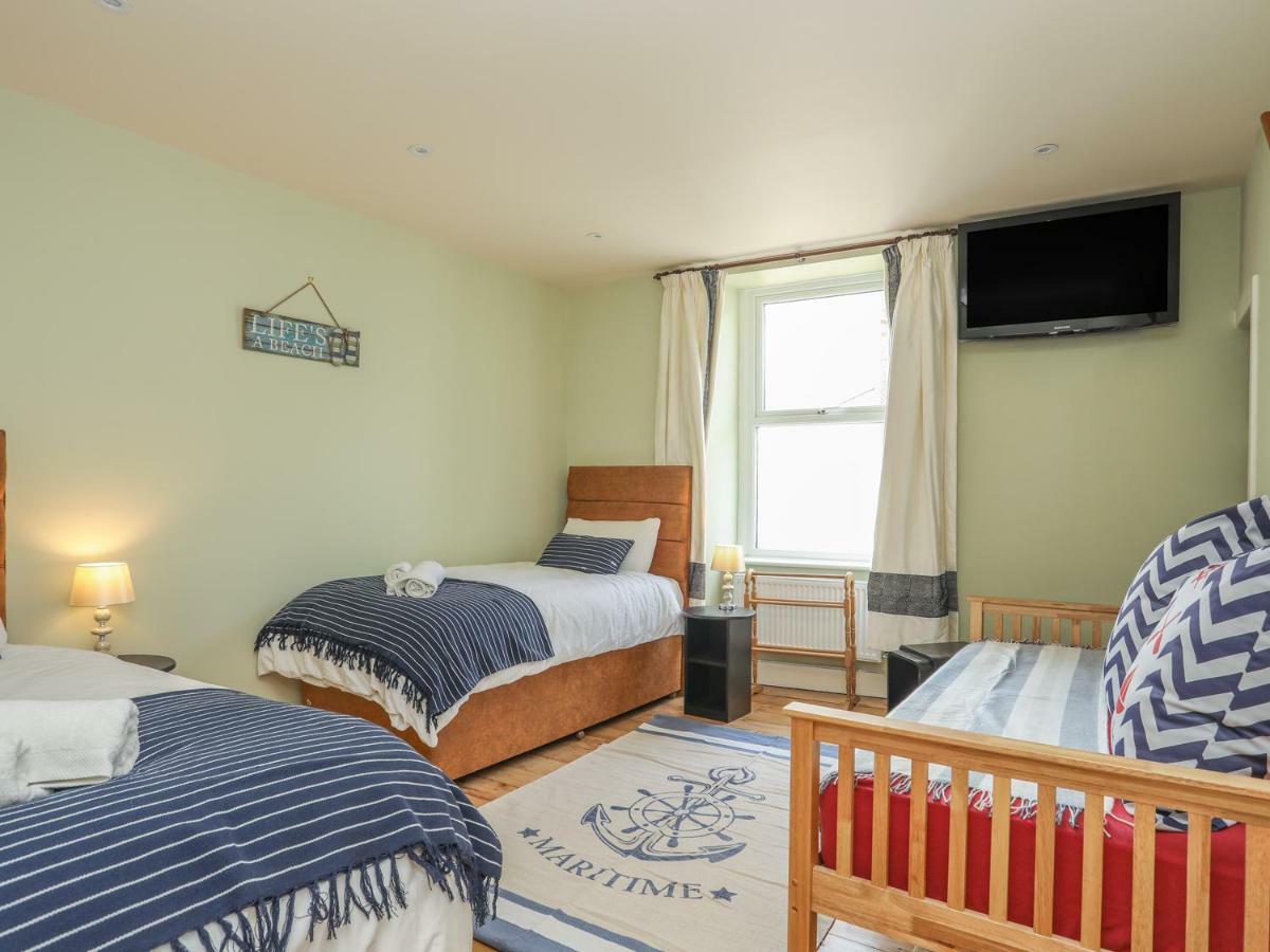 Apartament Gadlys House - Waters Edge Beaumaris Zewnętrze zdjęcie
